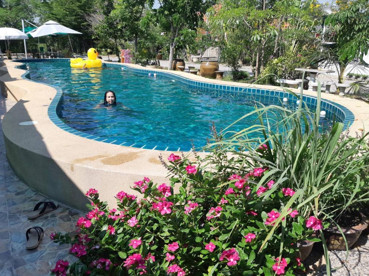 Sky And Water Resort Ча-Ам Экстерьер фото